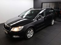 Begagnad Skoda Octavia 106 HK (77 kW) 2012 Svart