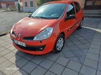 begagnad Renault Clio R.S. 5-dörra Halvkombi 1.6 Euro 4,Automat ,Ny besi