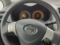 begagnad Toyota Auris 5-dörrar 1.6 Valvematic Euro 5