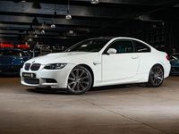 Begagnad BMW M3 421 HK (309 kW) 2007 Vit Sportkupé