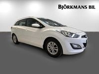 Begagnad Hyundai i30 110 HK (80 kW) 2013 Vit Kombi