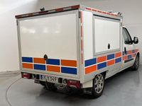 Begagnad Fiat Doblò 105 HK (77 kW) 2015 Vit Minibuss