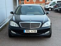 Begagnad Mercedes S320 235 HK (172 kW) 2008 Grå Sedan