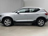 Begagnad Volvo XC40 Momentum 163 HK (119 kW) 2021 Silver SUV