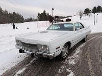 Begagnad Chrysler Newport 258 HK (189 kW) 1973 Vit Sedan