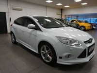 begagnad Ford Focus 1.6 EcoBoost Flexifuel Euro 5 2014, Halvkombi