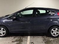 Begagnad Ford Fiesta Trend 69 HK (50 kW) 2011 Blå Halvkombi