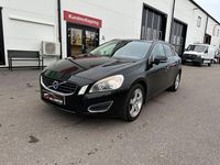 Begagnad Volvo V60 Momentum 116 HK (85 kW) 2012 Svart Kombi