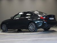 begagnad BMW 328 330e xDrive Sedan M Sport Head-up Drag Laserlight 2022, Sedan
