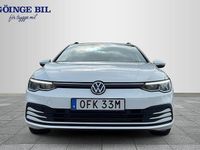 Begagnad VW Golf VIII 132 HK (97 kW) 2021 Vit Kombi