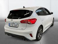 Begagnad Ford Focus ST-Line 125 HK (91 kW) 2021 Vit Halvkombi