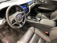 Begagnad Volvo V60 Ultimate 462 HK (339 kW) 2024 Svart Kombi