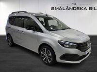 Begagnad Mercedes EQT200 90 kW (123 HK) 2023 Silver Minibuss