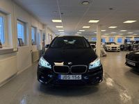Begagnad BMW 218 Active Tourer Sport Line 136 HK (100 kW) 2016 Svart Minibuss