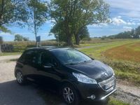 Begagnad Peugeot 208 82 HK (60 kW) 2013 Halvkombi
