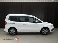 Begagnad Mercedes T180 Style 131 HK (96 kW) 2023 Vit Minibuss