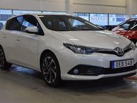 Begagnad Toyota Auris Active 116 HK (85 kW) 2016 Vit Halvkombi