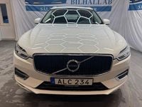 Begagnad Volvo XC60 Momentum 392 HK (288 kW) 2019 Vit SUV