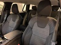 Begagnad Volvo V60 Core 355 HK (261 kW) 2023 Vit Kombi
