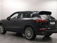 begagnad Porsche Cayenne S Diesel (385hk) Sv-såld / 2äg / Pano