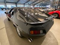 begagnad Porsche 928 Automat 240HK /