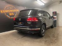 begagnad VW Touareg 3.0 V6 TDI 4M 204HK Varmare Pano Drag