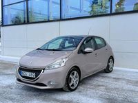 Begagnad Peugeot 208 82 HK (60 kW) 2012 Grå Halvkombi