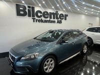 Begagnad Volvo V40 CC Kinetic 150 HK (110 kW) 2013 Blå Kombi