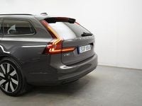 Begagnad Volvo V90 Plus 349 HK (256 kW) 2024 Grå Kombi