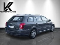 Begagnad Toyota Avensis 147 HK (108 kW) 2007 Grå Kombi