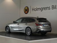 begagnad BMW 330e xDrive Touring M Sport Drag Aktiv Fartpilot HiFi