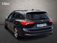 begagnad Ford Focus Kombi 1.0 125 Sport