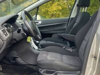 begagnad Peugeot 307 SW | Panorama | Nybesiktigad