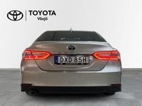Begagnad Toyota Camry Hybrid Executive 220 HK (161 kW) 2019 Brun Sedan