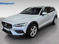 Begagnad Volvo V60 CC SE 203 HK (149 kW) 2020 Vit Kombi