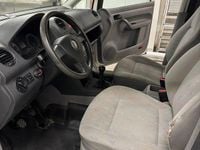 Begagnad VW Caddy 105 HK (77 kW) 2010 Vit Minibuss