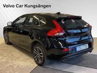 Begagnad Volvo V40 Business Edition 151 HK (111 kW) 2018 Svart Halvkombi