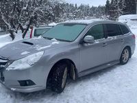 Begagnad Subaru Legacy 150 HK (110 kW) 2010 Kombi