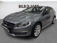Begagnad Volvo V60 CC Summum 190 HK (139 kW) 2016 Grå Kombi