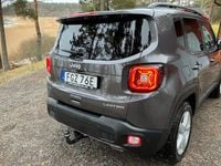 Begagnad Jeep Renegade Limited 190 HK (139 kW) 2020 SUV