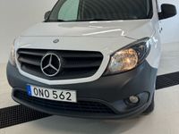 begagnad Mercedes Citan 109 CDI 90hk I Dragkrok I MOMS I 3-sits