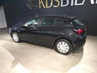 Begagnad Opel Astra Edition 105 HK (77 kW) 2016 Svart Halvkombi