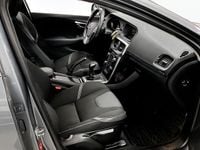 Begagnad Volvo V40 Momentum 120 HK (88 kW) 2016 Grå Halvkombi