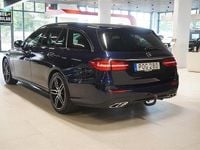 Begagnad Mercedes E400 AMG line 333 HK (244 kW) 2018 Mörkblå Kombi