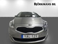Begagnad Kia Carens Comfort 116 HK (85 kW) 2015 Grå Minibuss