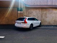 begagnad Volvo V90 CC D4 AWD Geartronic Momentum Euro 6