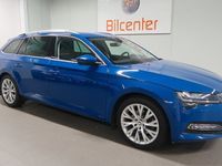 begagnad Skoda Superb Kombi Skoda 2.0 TDI 4x4 *Höstkampanj* Aut-Drag-Värm-Kam-SoV