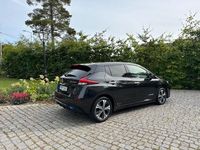 Begagnad Nissan Leaf N-Connecta 110 kW (150 HK) 2018 Halvkombi
