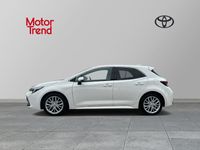 begagnad Toyota Corolla 1,8 Hybrid 5D Executive Backkamera Vinterhjul friktion