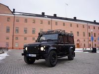 Begagnad Land Rover Defender 122 HK (89 kW) 2011 Svart Kombi